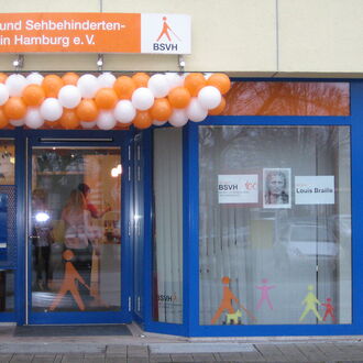 Der Eingangsbereich des Louis-Braille-Centers, Geschäftsstelle des BSVH